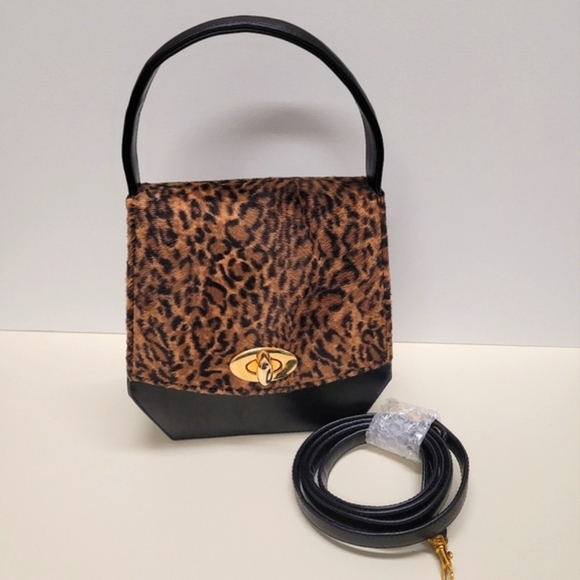 Dainty Animal Print Handbag - Picture 9 of 15